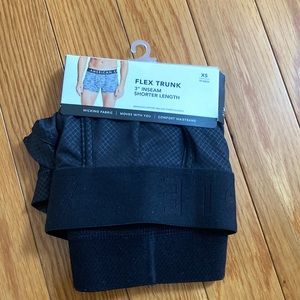 American eagle flex trunk